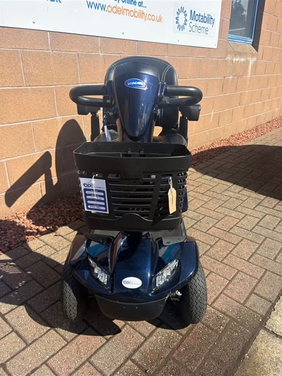 Product image of Pre-Owned Invacare Leo  - pre owned invacare leo front